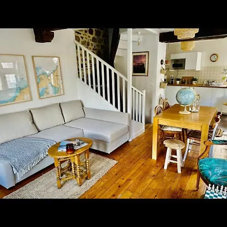 Le Bateau Ivre- Historique Apartment *